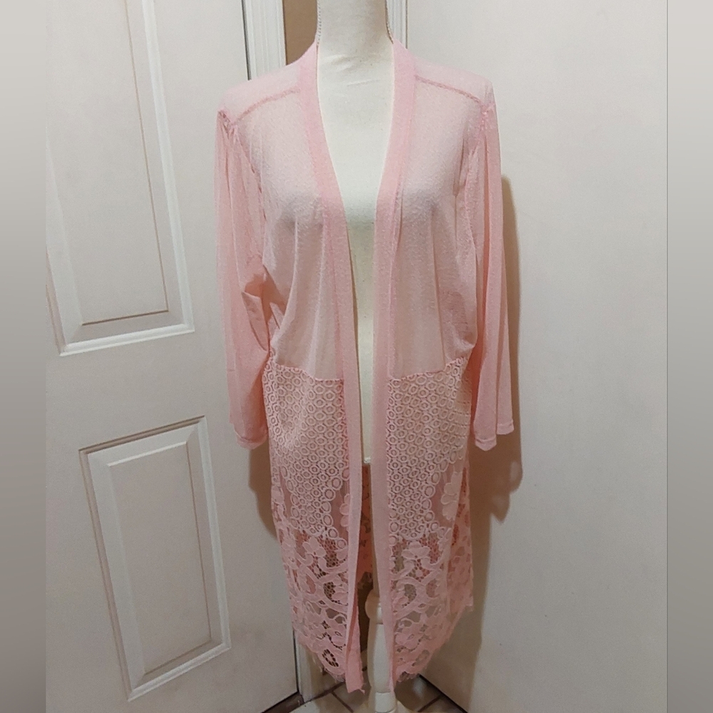 🌺 NWOT Forgotten Grace Sheer Pink Lace Kimono/Coverup